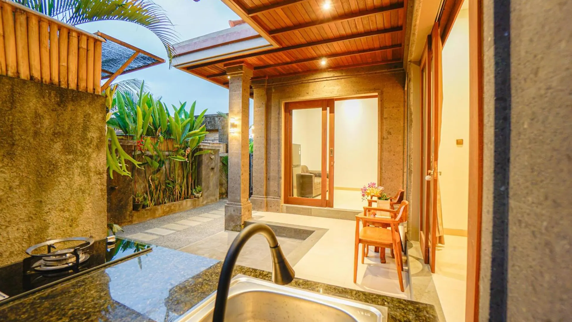 Delvana Villa 2 Ubud  0*, Ubud (Bali)